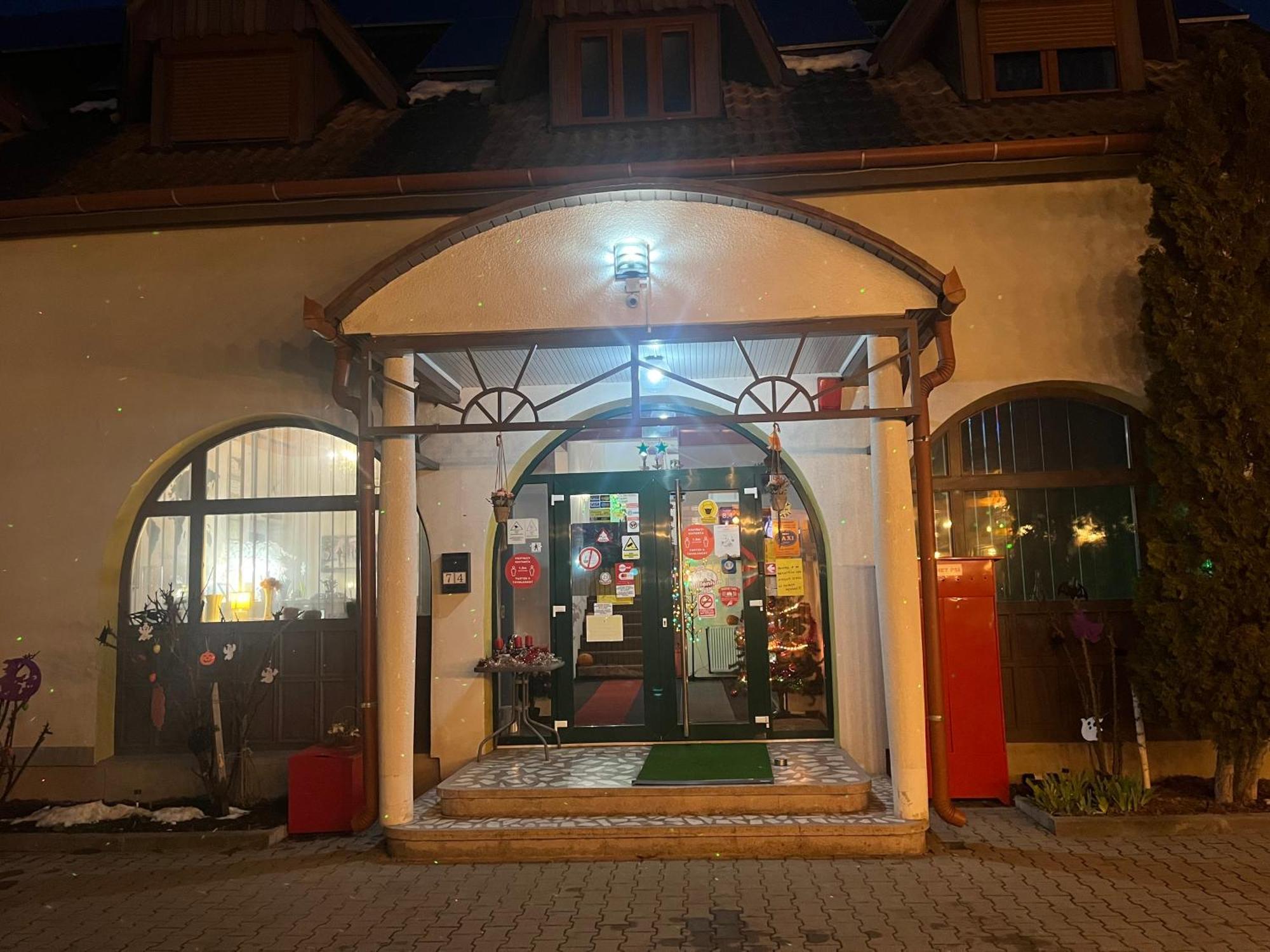 Prince Hotel Miercurea Ciuc Εξωτερικό φωτογραφία