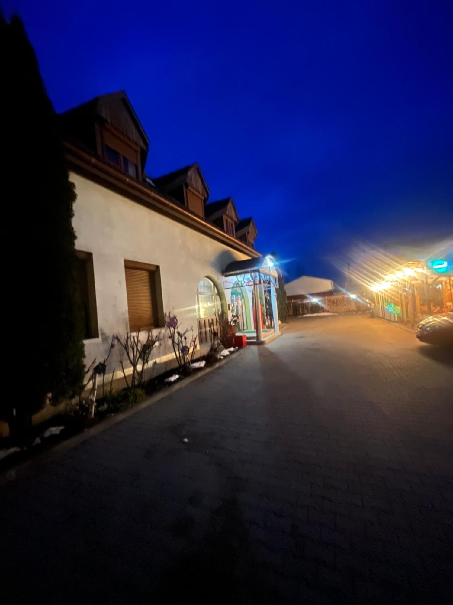 Prince Hotel Miercurea Ciuc Εξωτερικό φωτογραφία