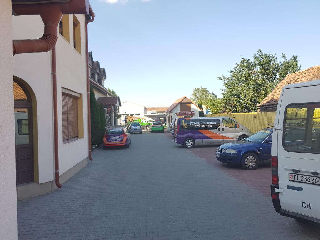 Prince Hotel Miercurea Ciuc Εξωτερικό φωτογραφία