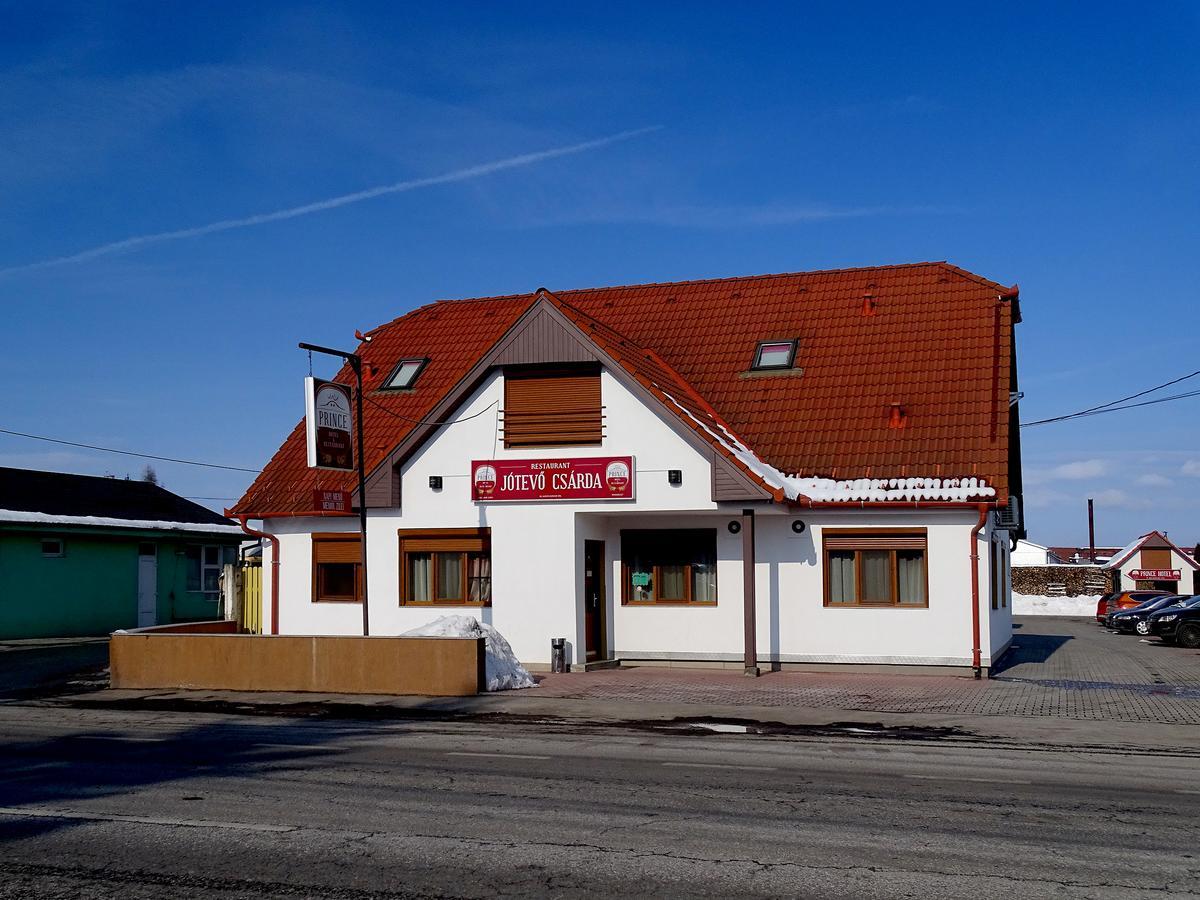 Prince Hotel Miercurea Ciuc Εξωτερικό φωτογραφία