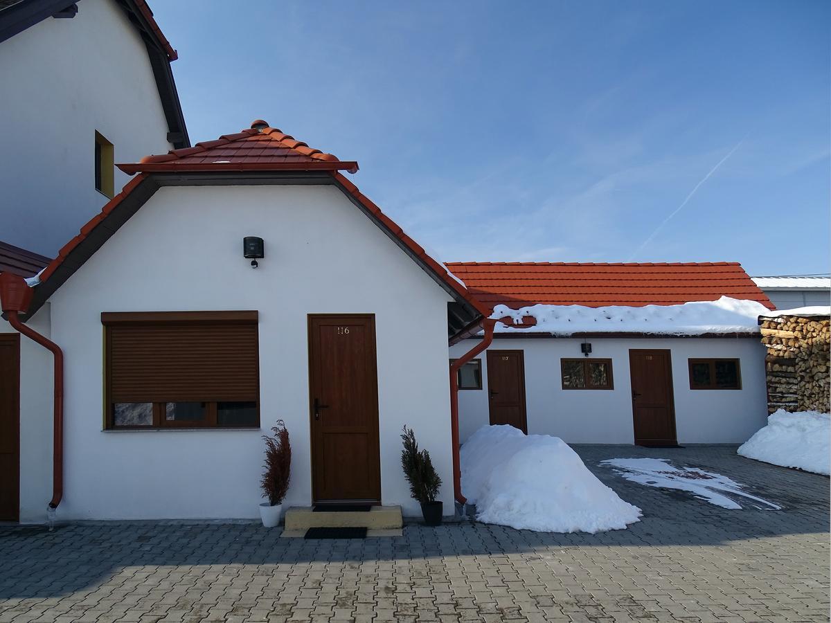 Prince Hotel Miercurea Ciuc Εξωτερικό φωτογραφία
