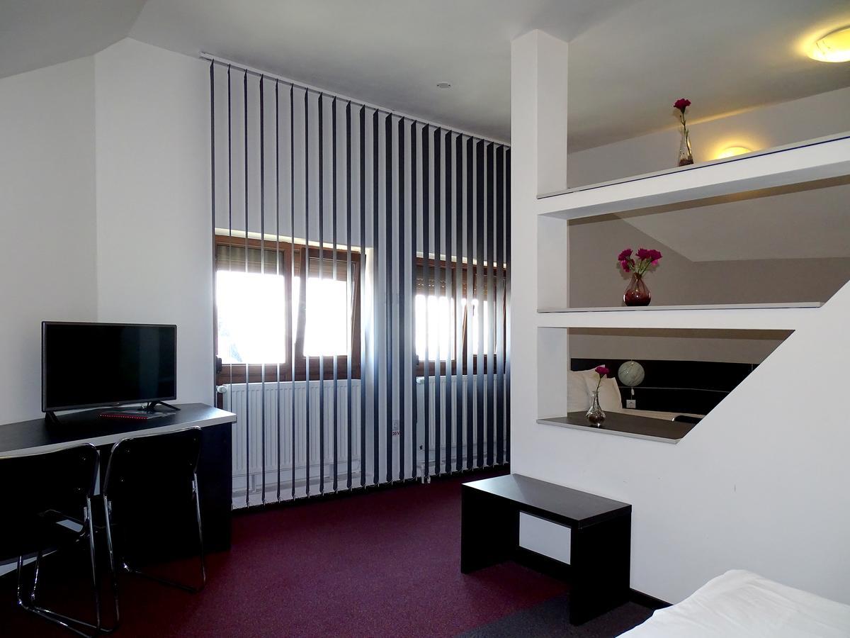Prince Hotel Miercurea Ciuc Εξωτερικό φωτογραφία